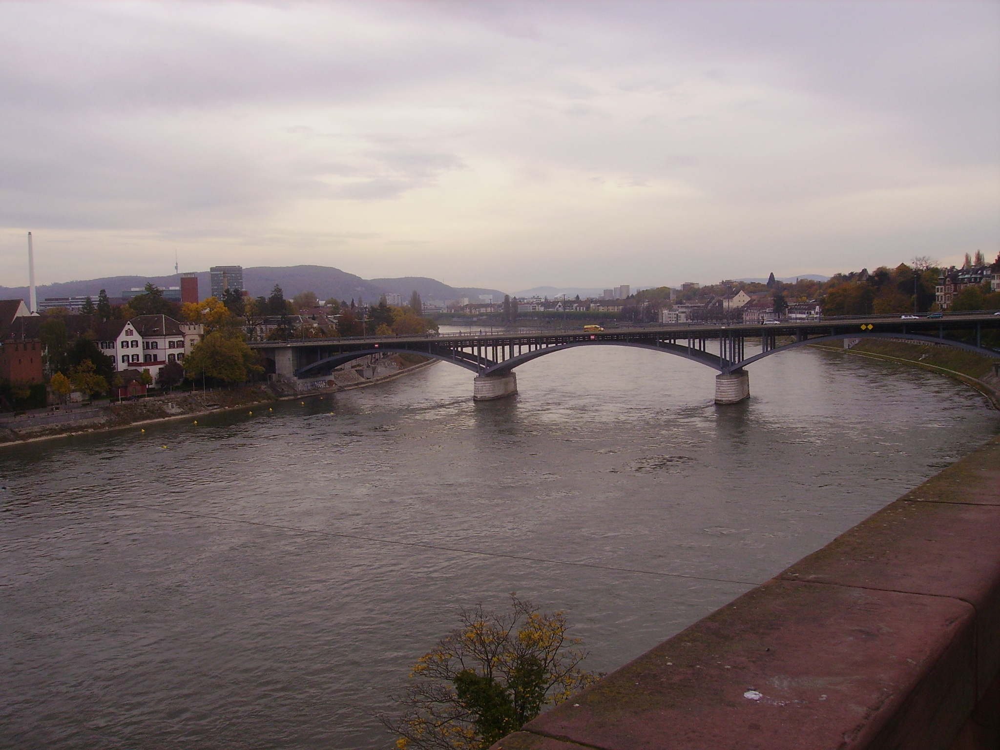 Rhein und Wettsteinbr&uuml;cke in Basel